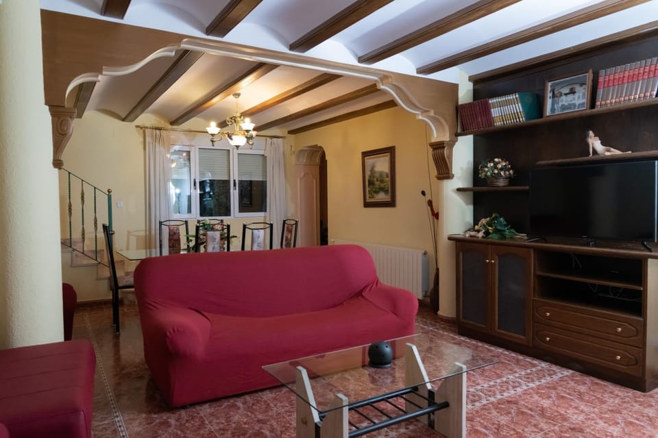 Casa Rural Doña Josefa House in Valencian Community