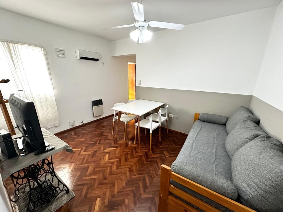 Excelente ubicación en el Bv. más lindo de Rosario Apartment in Rosario