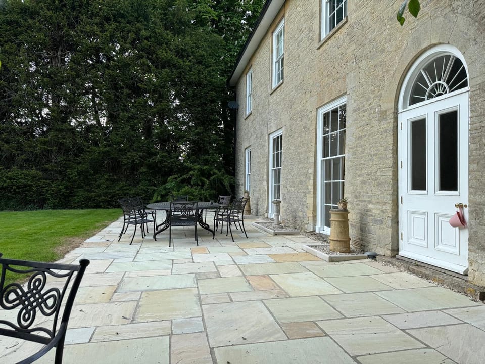 Patio, Garden, Balcony/Terrace