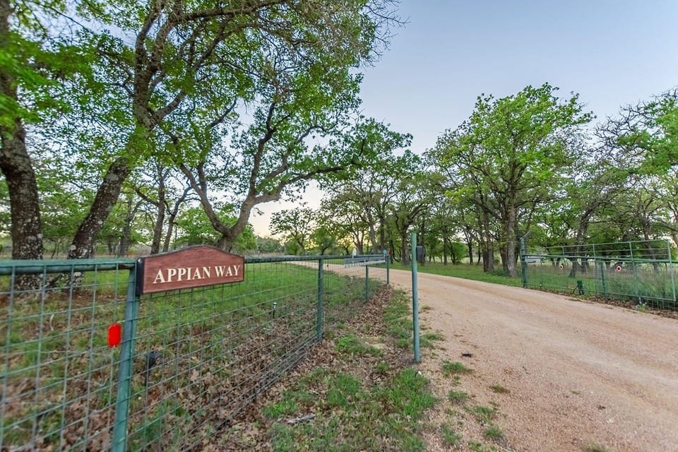 Appian Way Avalon Cottage Bed and Breakfast in Rio Grande