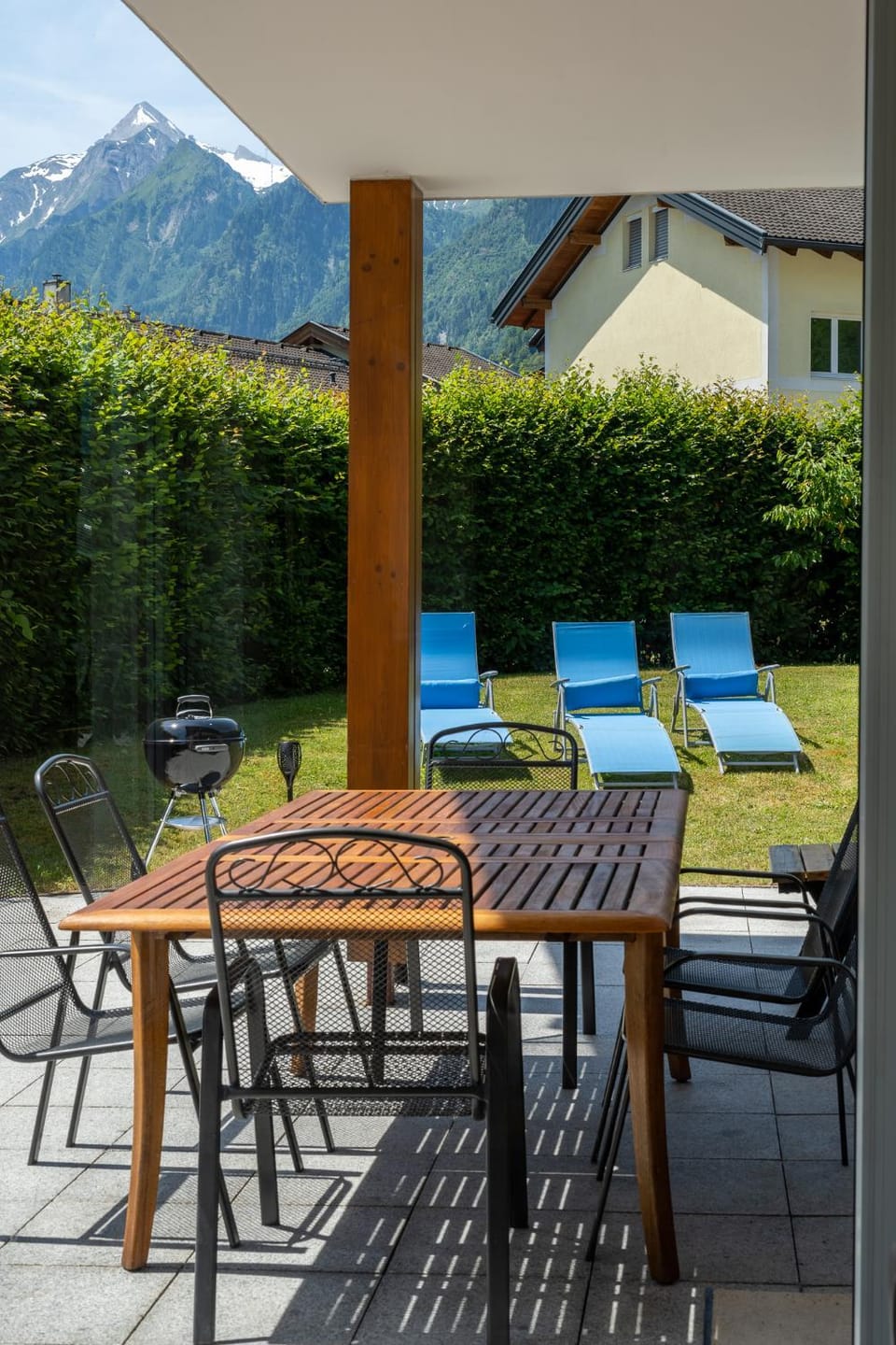 Garden, Garden view