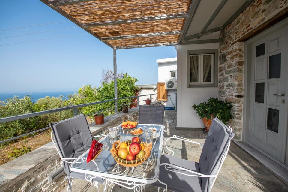 Property building, Balcony/Terrace