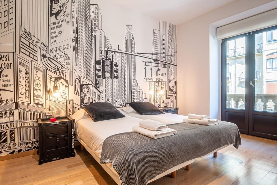 Bed, Bedroom