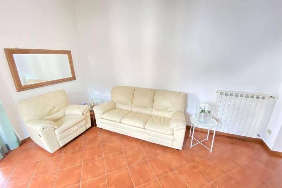 Casa Anna with Lake View Apartment in Menaggio