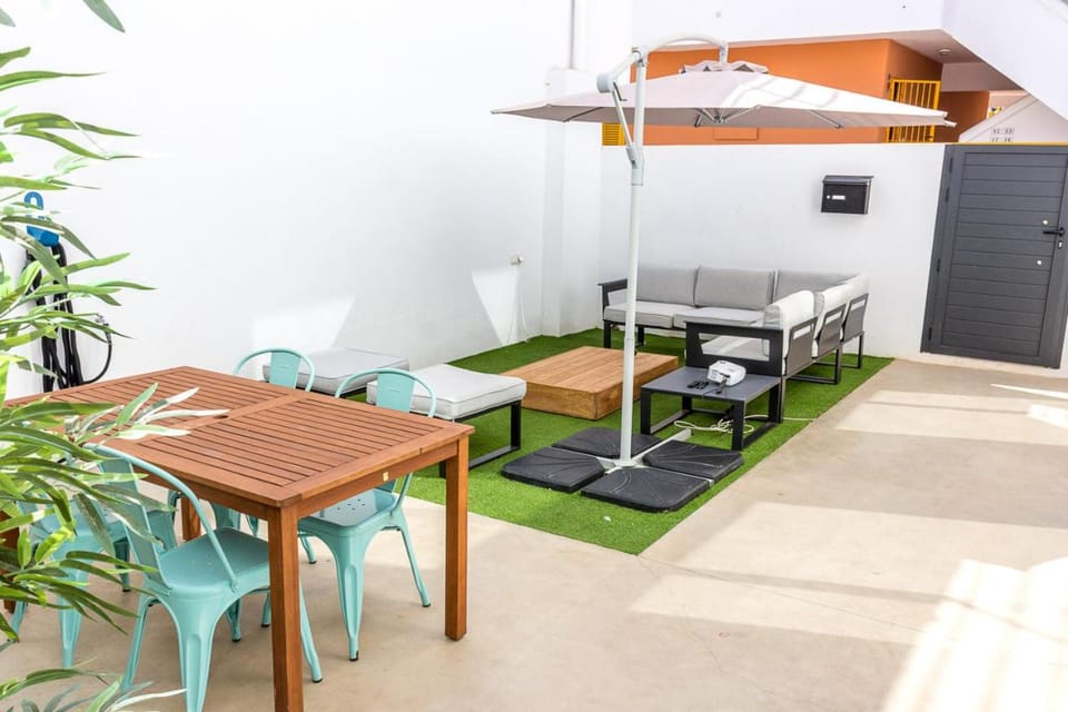 Off site, Balcony/Terrace, Balcony/Terrace