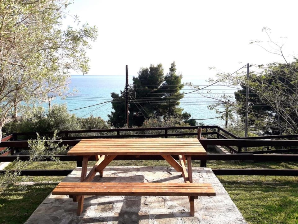 Seating area, Sea view, Sea view