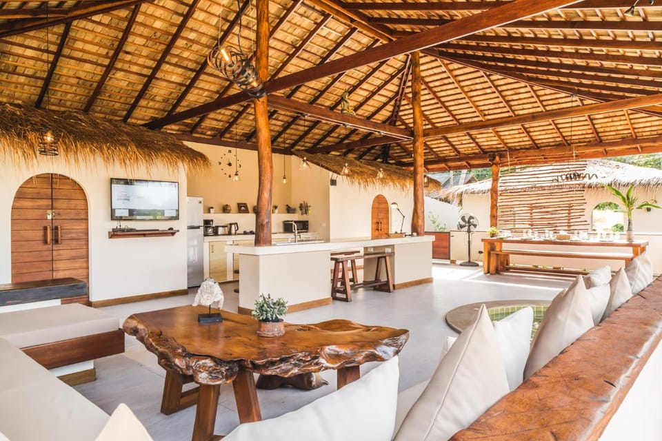Baan Bai Mai, 2 villas, 8 bedrooms for 16 guests Villa in Ko Pha-ngan Sub-district