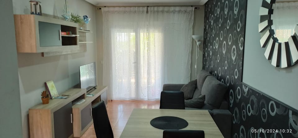 TV and multimedia, Living room, air conditioner