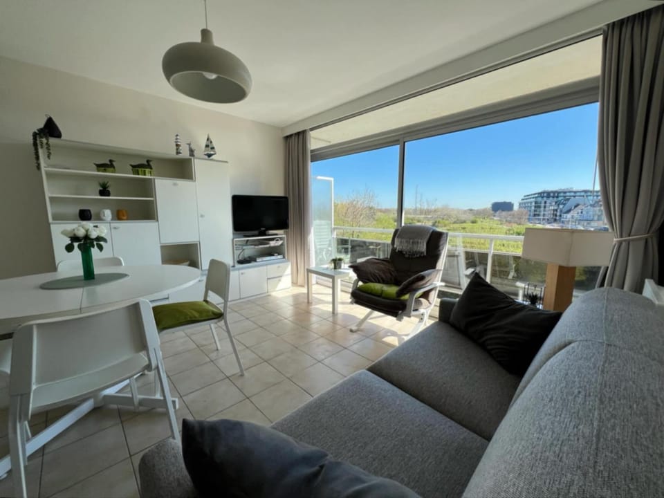 Appartement Residentie Astrid met private parking Apartment in Bredene