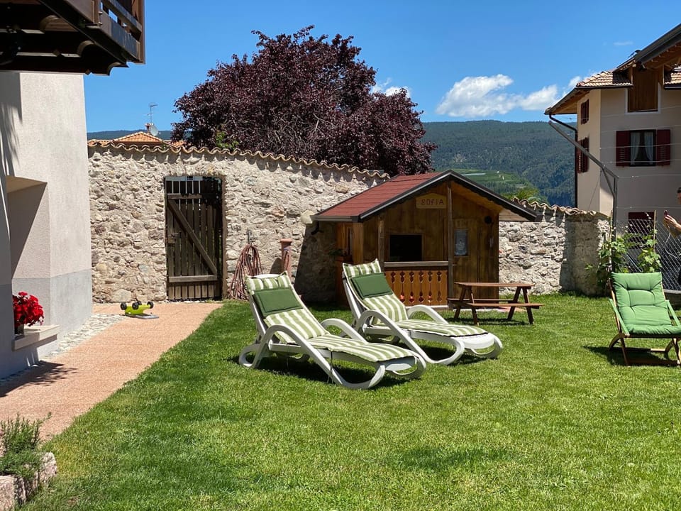 RESIDENZA LA CANONICA Apartment in Trentino-South Tyrol