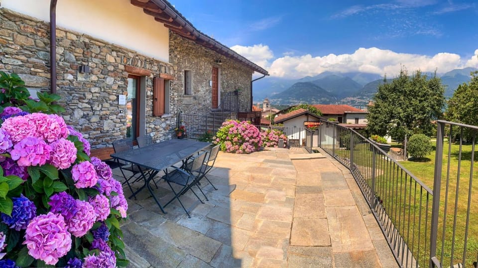 Property building, Balcony/Terrace