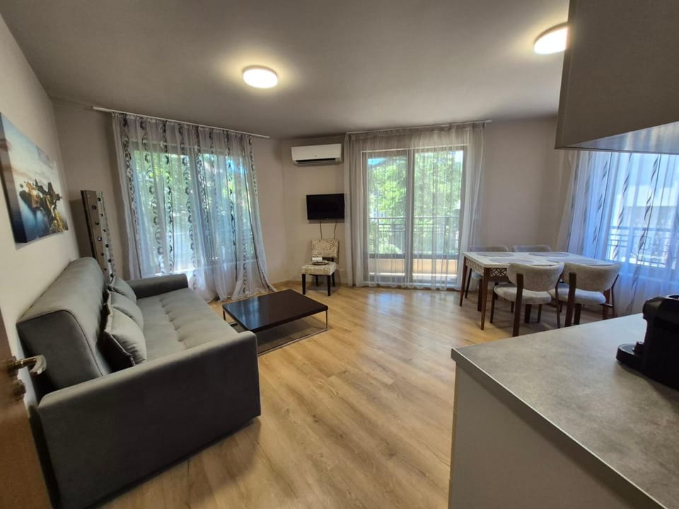 3 стаен апартамент идеален център Варна Apartment in Varna