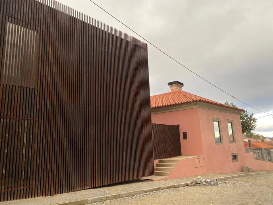Property building, Nearby landmark, Facade/entrance