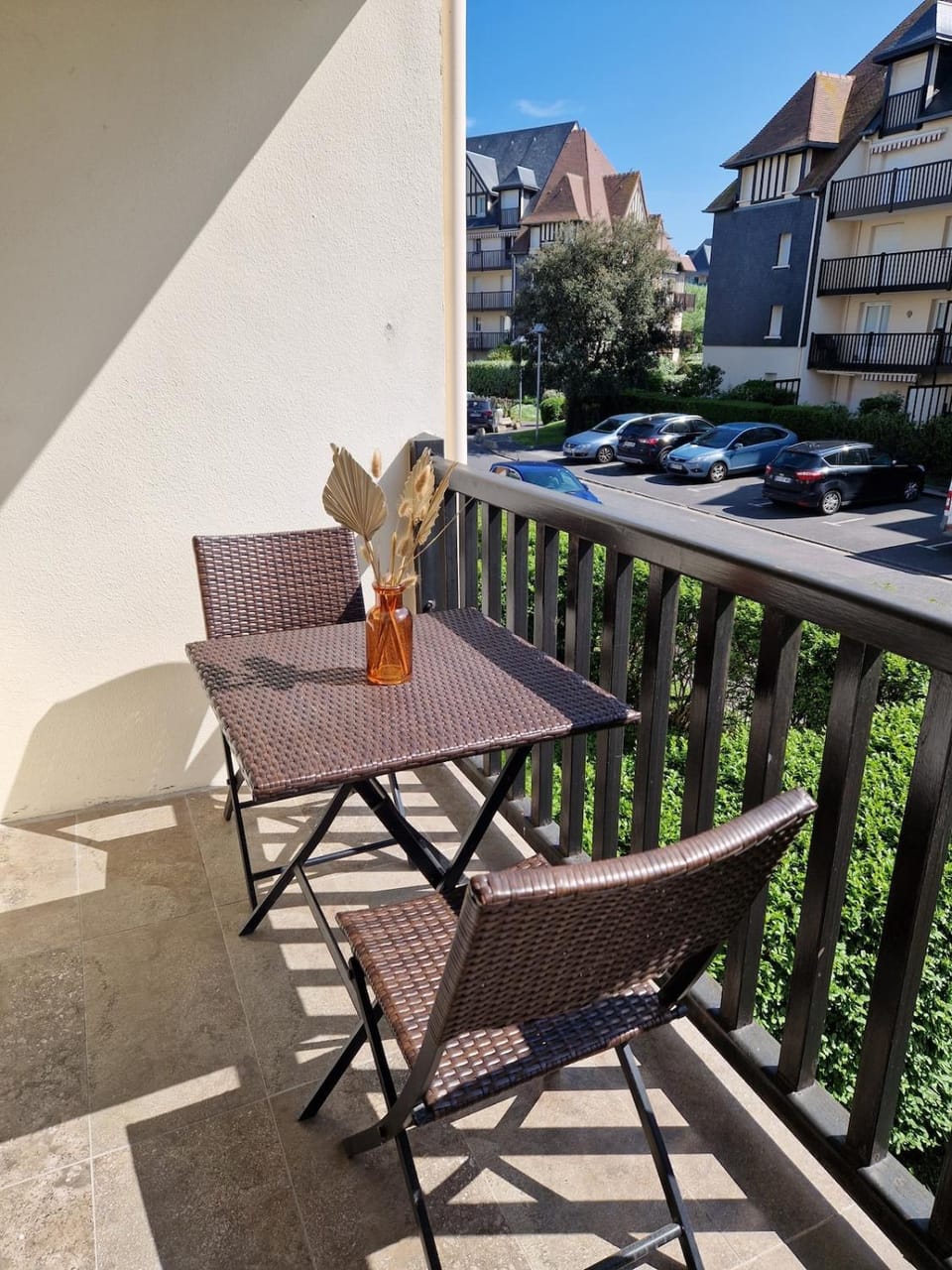 F2 à 100m de la plage avec wifi. Apartment in Cabourg