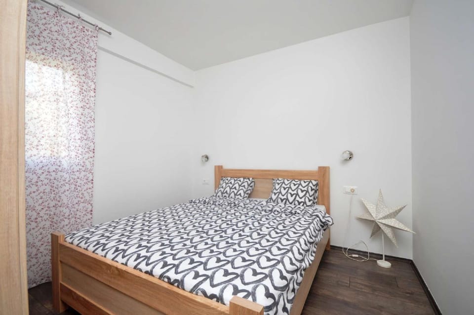 Apartments Nina Tivat Apartment in Kotor Municipality