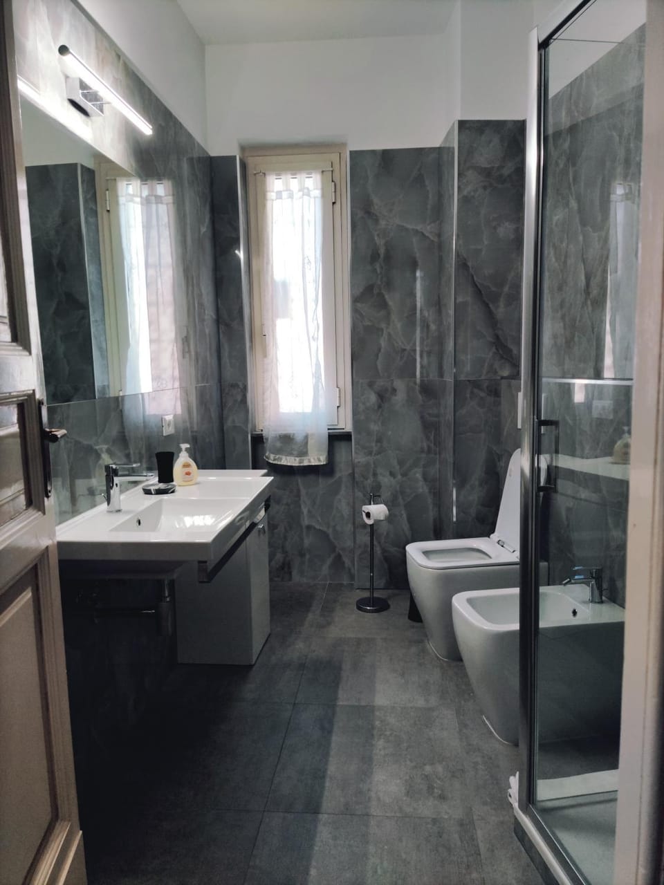 Shower, Bathroom