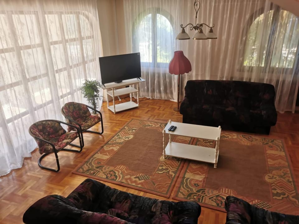 Kossuth Apartman House in Hungary