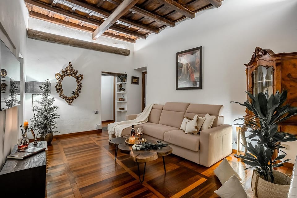 Bed, Living room, Seating area