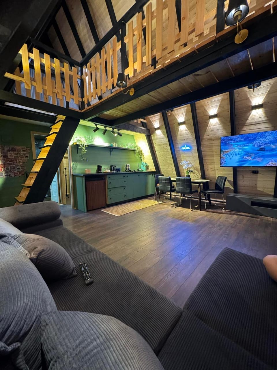 TV and multimedia, Living room