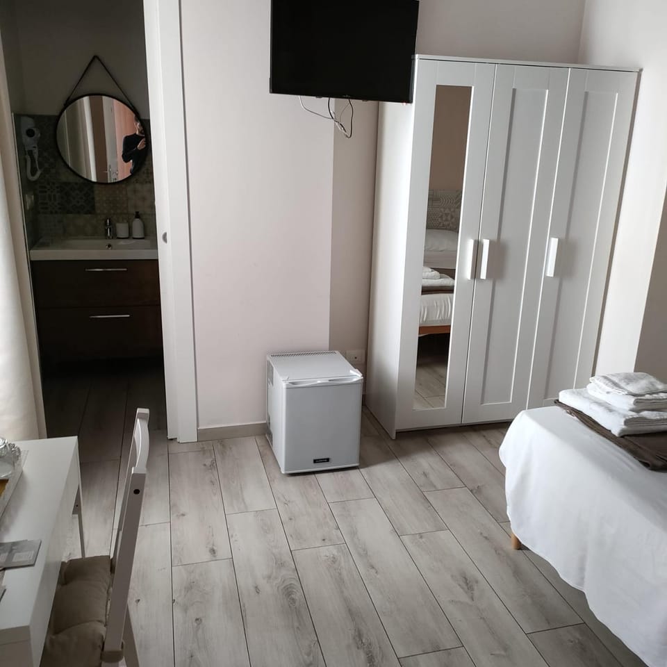 Residenza Borgo Guazzo Bed and Breakfast in Parma