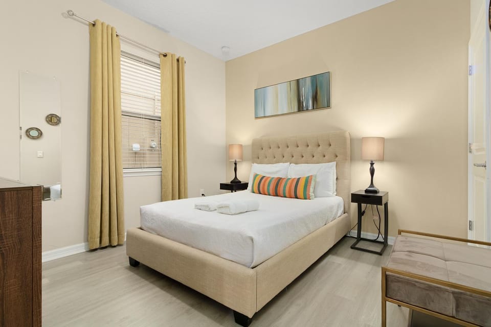 Mickeys Haven 5 Bdrm 4 Bath in Solterra 2355 House in Four Corners