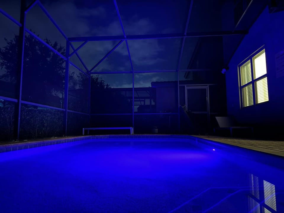 Mickeys Haven 5 Bdrm 4 Bath in Solterra 2355 House in Four Corners
