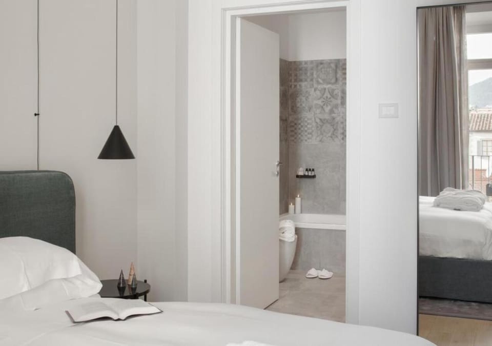 Bed, Bathroom, Bedroom, Bath