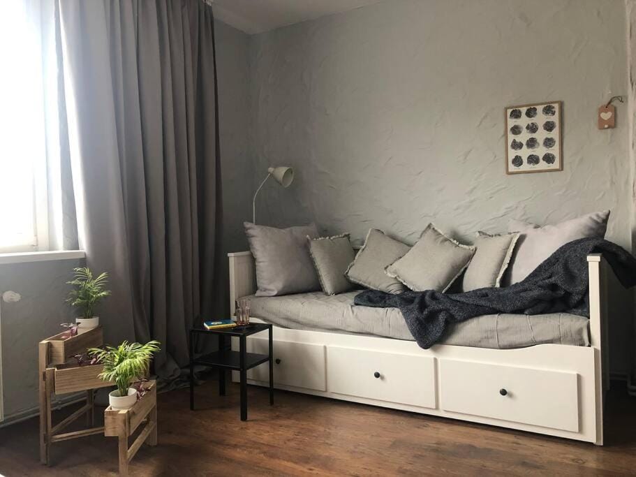 Seating area, Bedroom