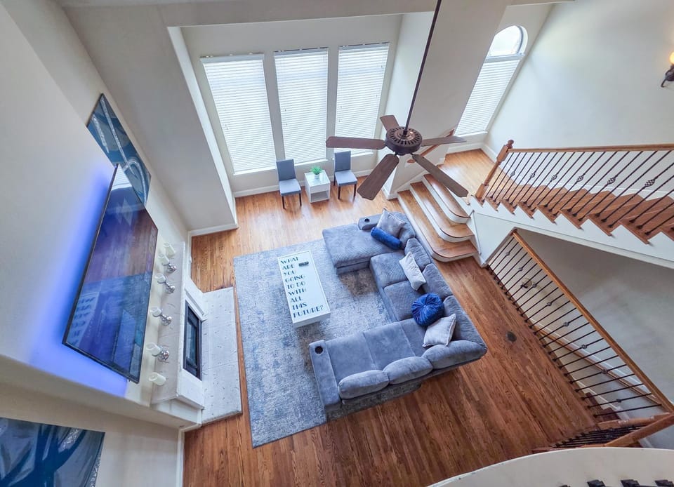 Communal lounge/ TV room, TV and multimedia, Living room, Seating area, fireplace, fireplace, furniture, furniture