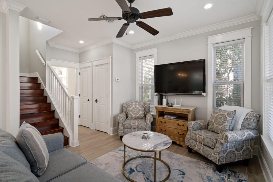 Barefoot Bungalow House in South Walton County