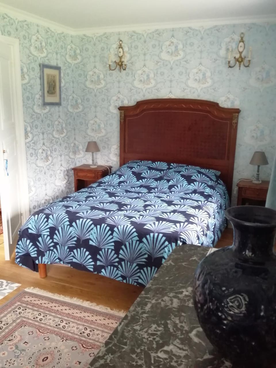 Chambre E André Le Domaine Des Jardins De Bracquetuit Bed and Breakfast in Normandy