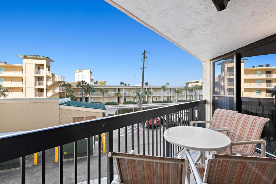 SunDestin Resort Unit 0216 House in Destin
