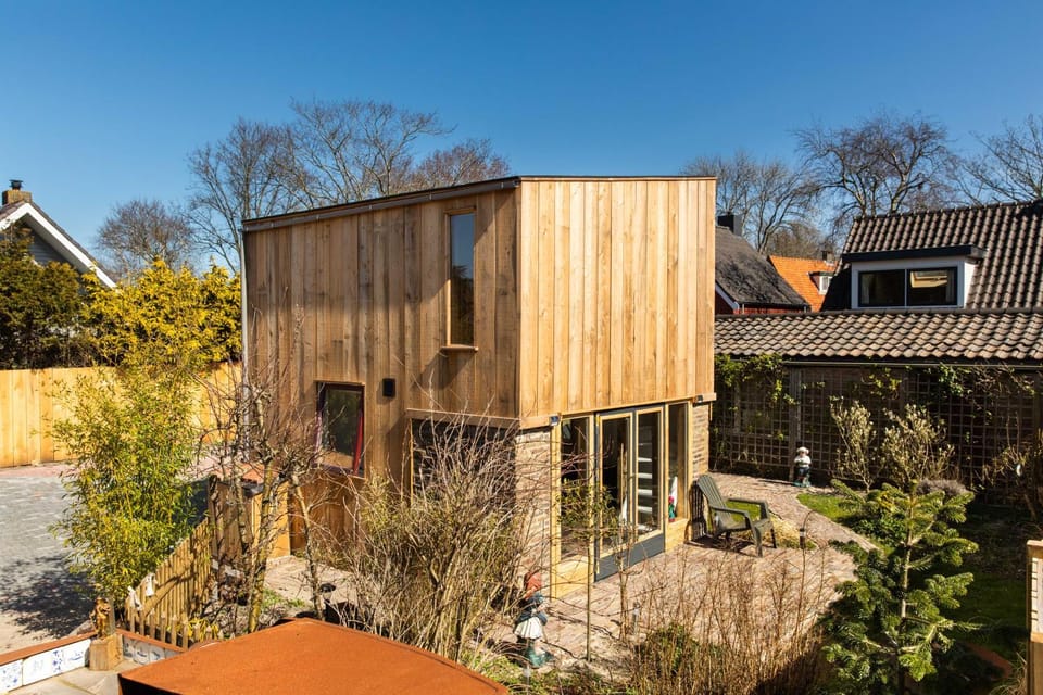 Property building, Garden