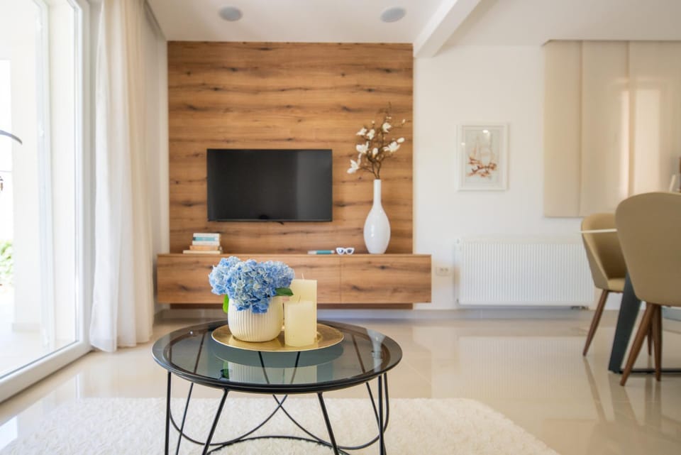 TV and multimedia, Living room