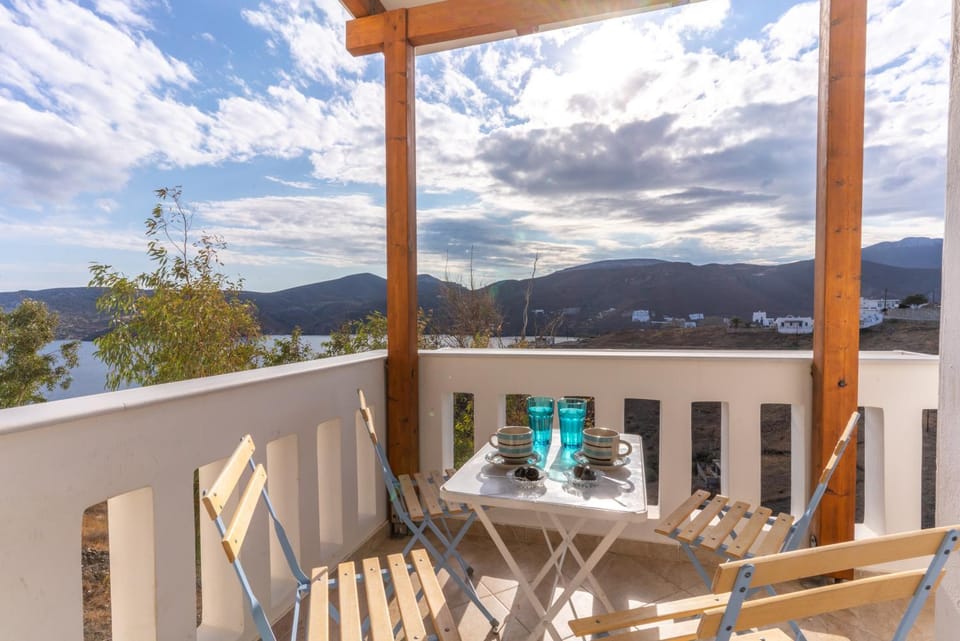 View (from property/room), Balcony/Terrace, Sea view