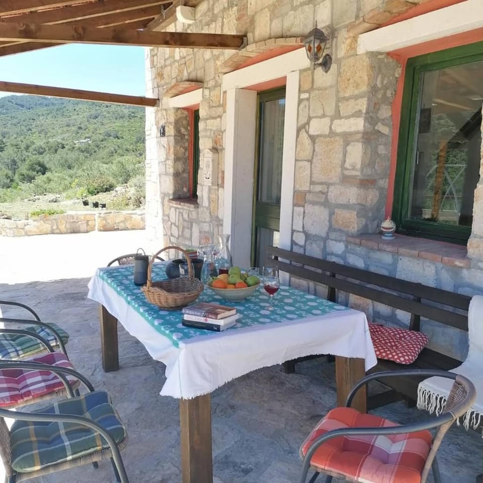 Olive Hill Familly House House in Vis