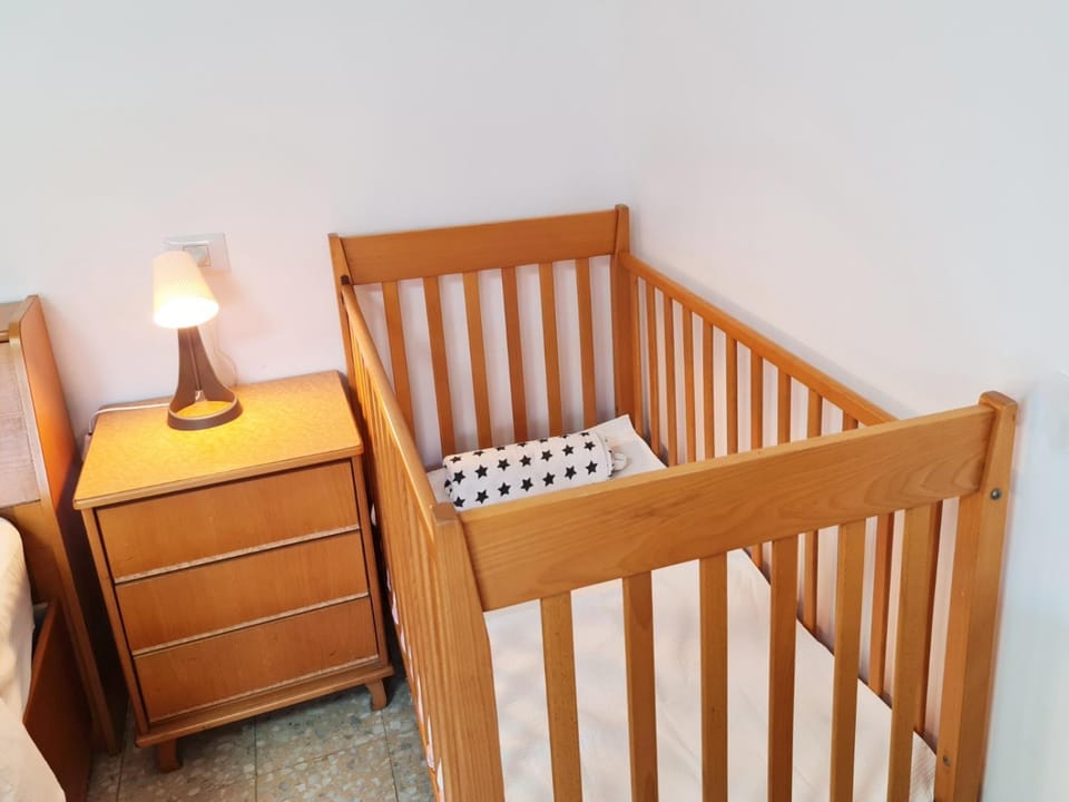 cot