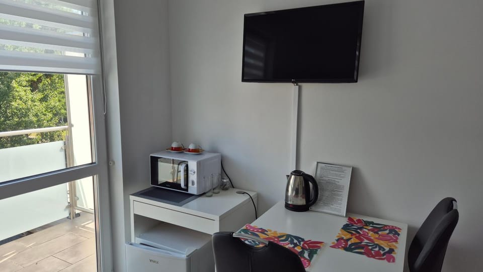 View (from property/room), Photo of the whole room