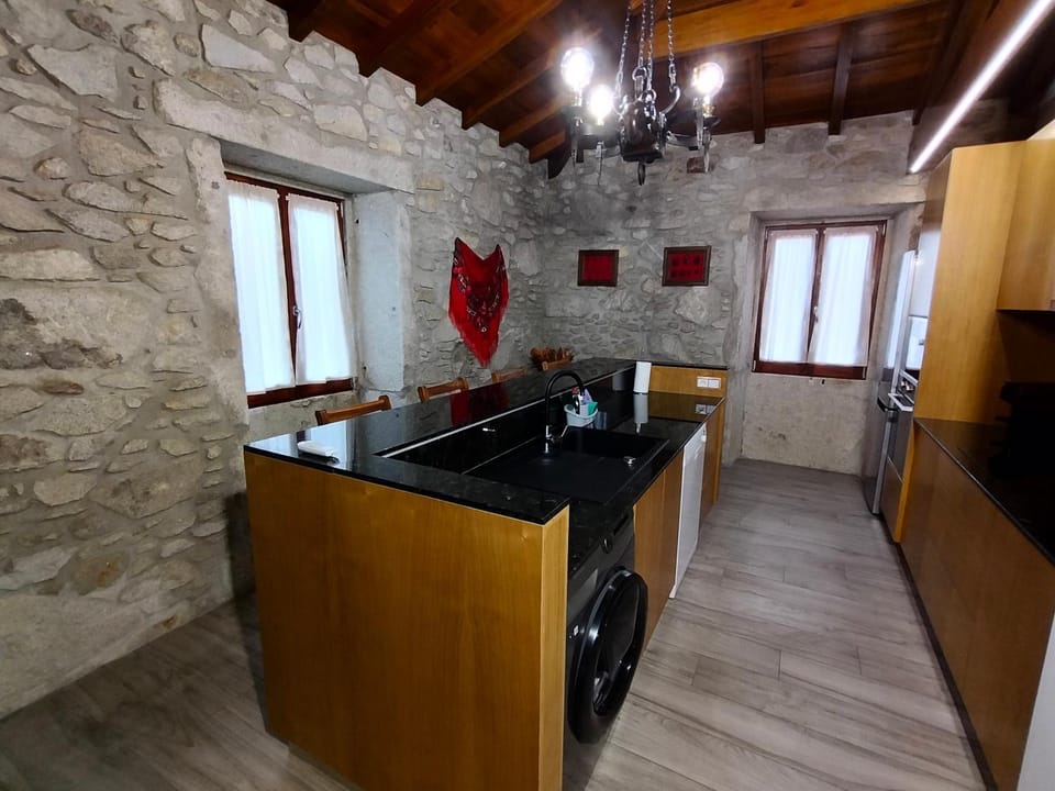 Casa de Santa Luzia B House in Viana do Castelo District