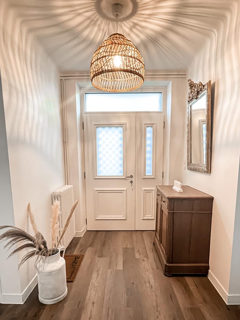 Facade/entrance, storage