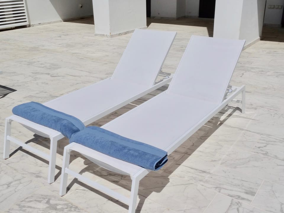 B1 Casares del Mar - Large terrace Beachfront views Apartment in Costa del Sol