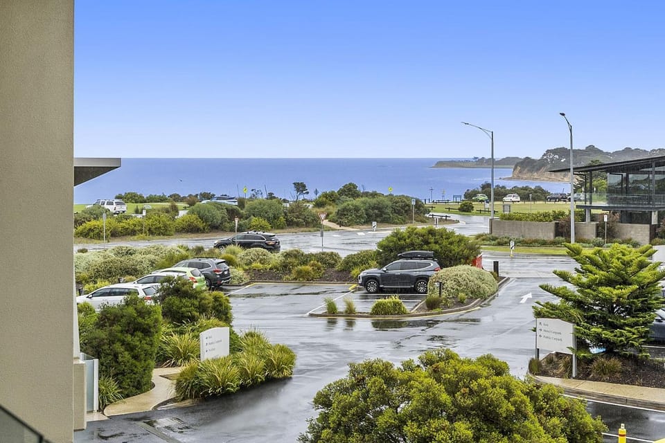 Resort Penthouse 305 Apartment in Torquay