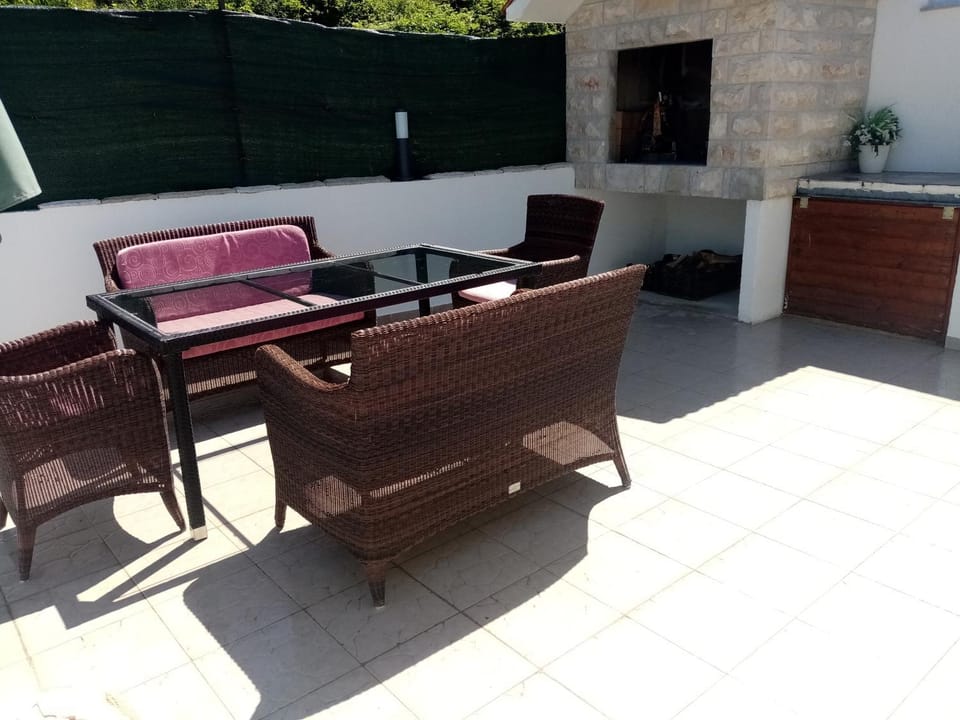 Patio, Day, View (from property/room), Balcony/Terrace, Seating area, Dining area
