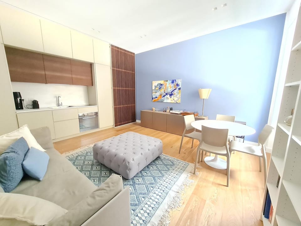 Kitchen or kitchenette, Living room, Dining area