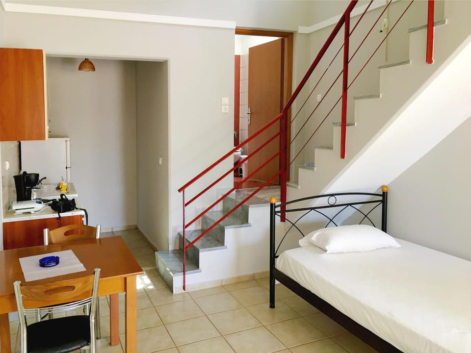 Kallitheon Apartment in Messenia