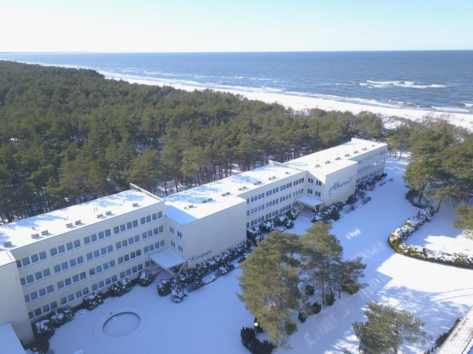 Bird's eye view, Sea view