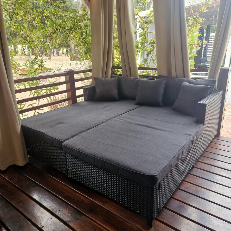 Bed, Balcony/Terrace