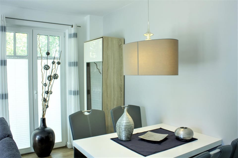 Villa Rosa, App 1 - Bade- & Erlebniswelt täglich inklusive Apartment in Sellin