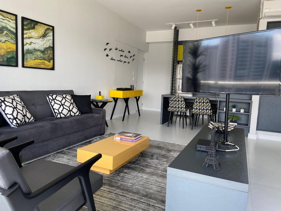 Living room, Photo of the whole room, Seating area