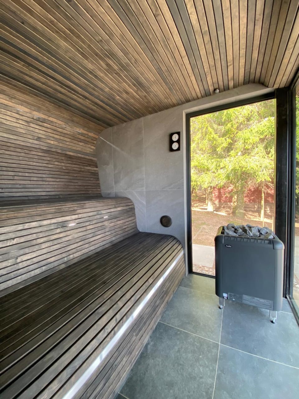 Sauna, Internal: Not applicable to any particular room